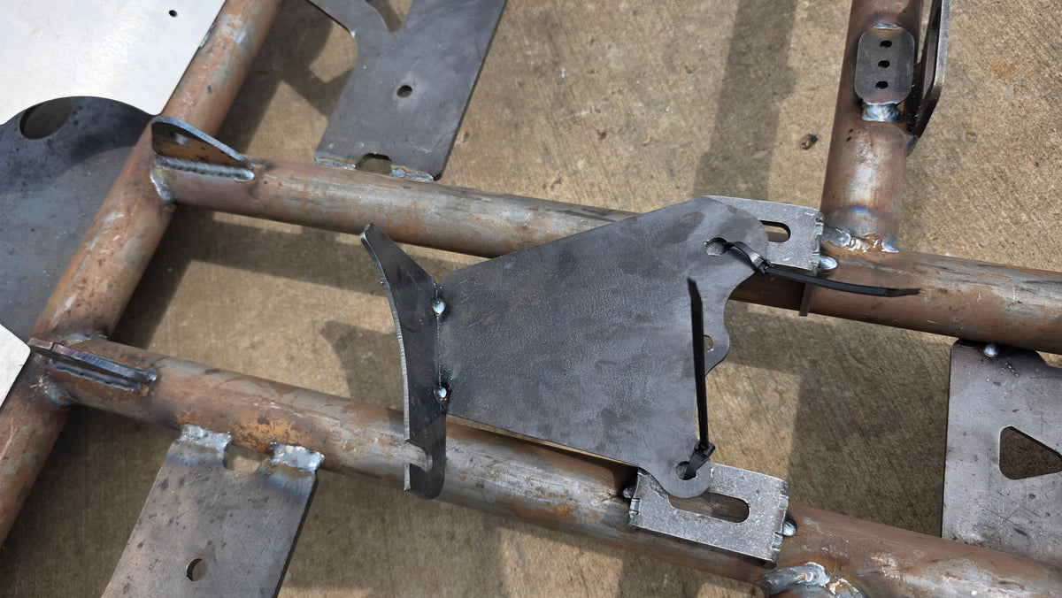 Full chassis lower